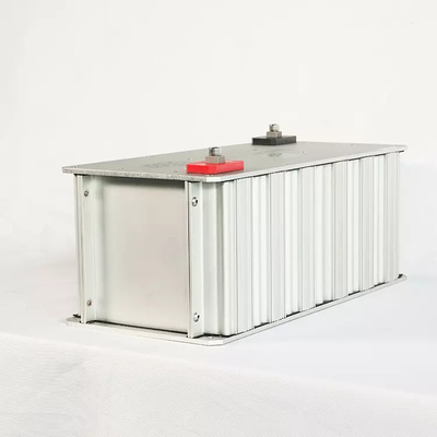 ऊर्जा भंडारण के लिए इंजन स्टार्ट सुपर कैपेसिटर मॉड्यूल 165F 48V